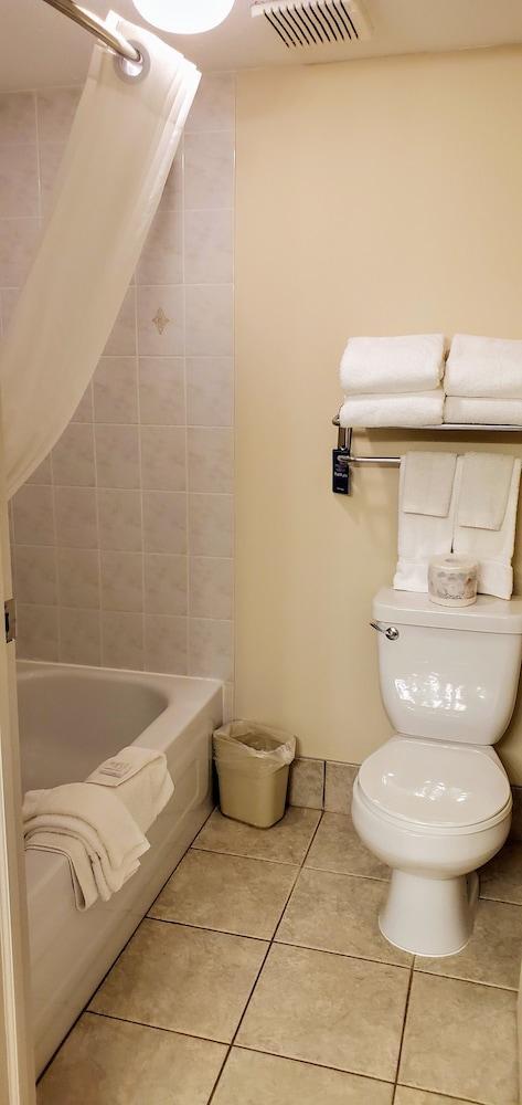 Travelodge By Wyndham 2* Stony Plain