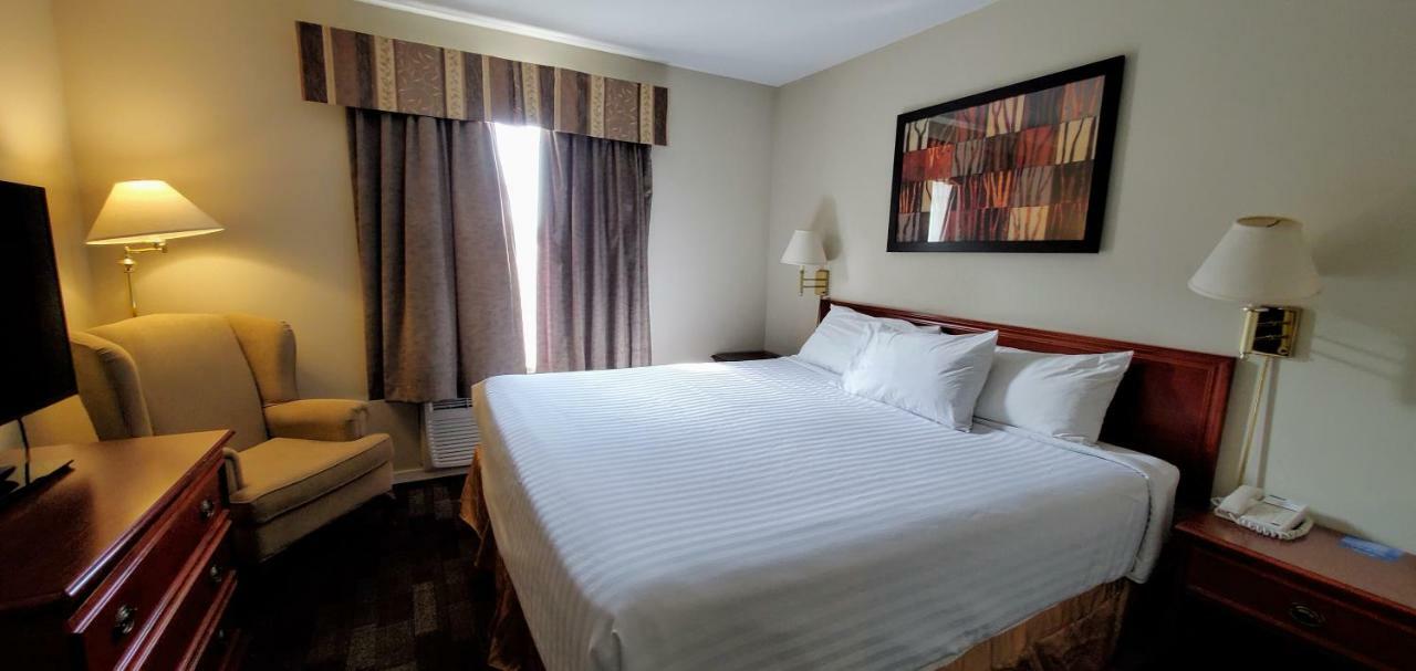 Travelodge By Wyndham Hotel 2*