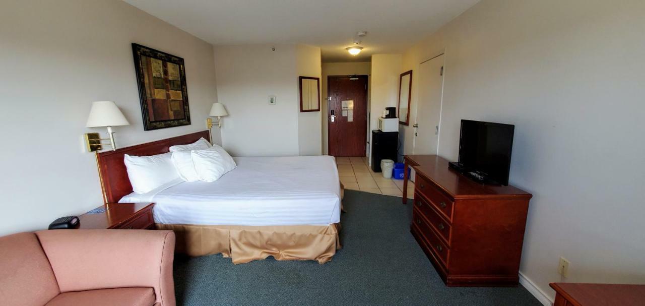 Travelodge By Wyndham 2*